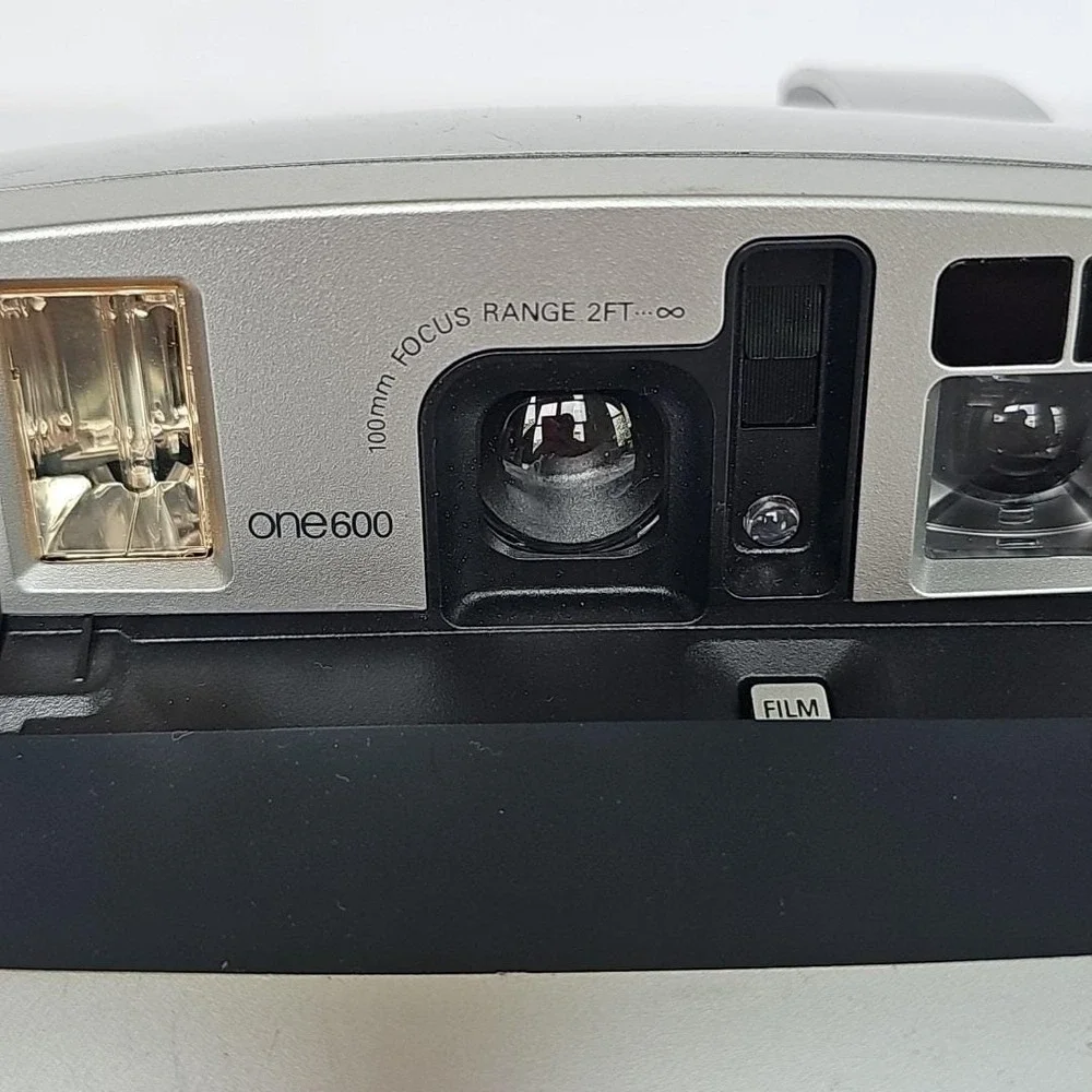 Vintage Polaroid ONE 600 Instant Film Camera Silver - Untested 1615
